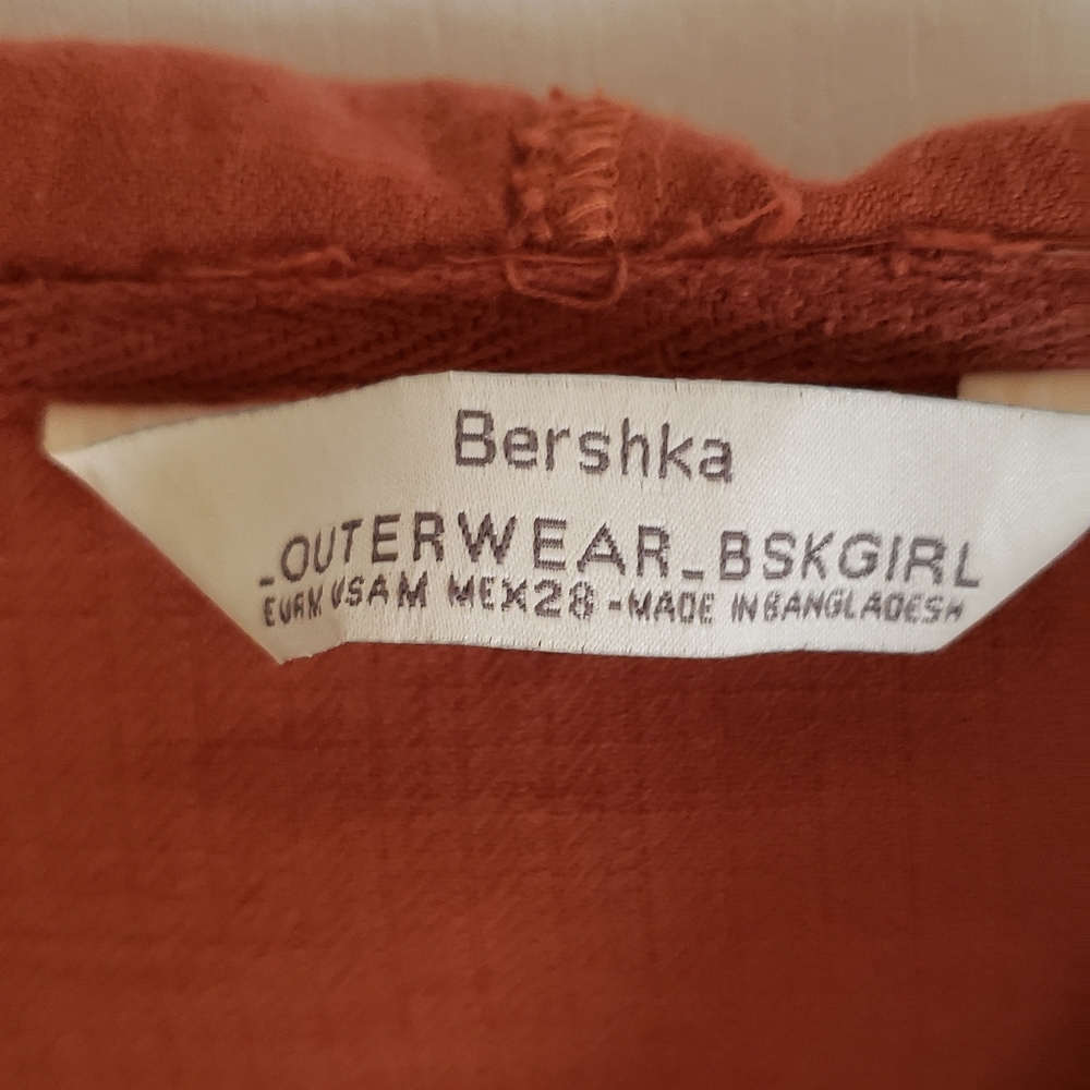 Lightweight jacket - Picture 3 of 3